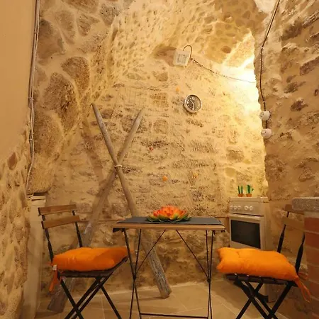 Il Palazzetto Del Pescatore * أوغوستا